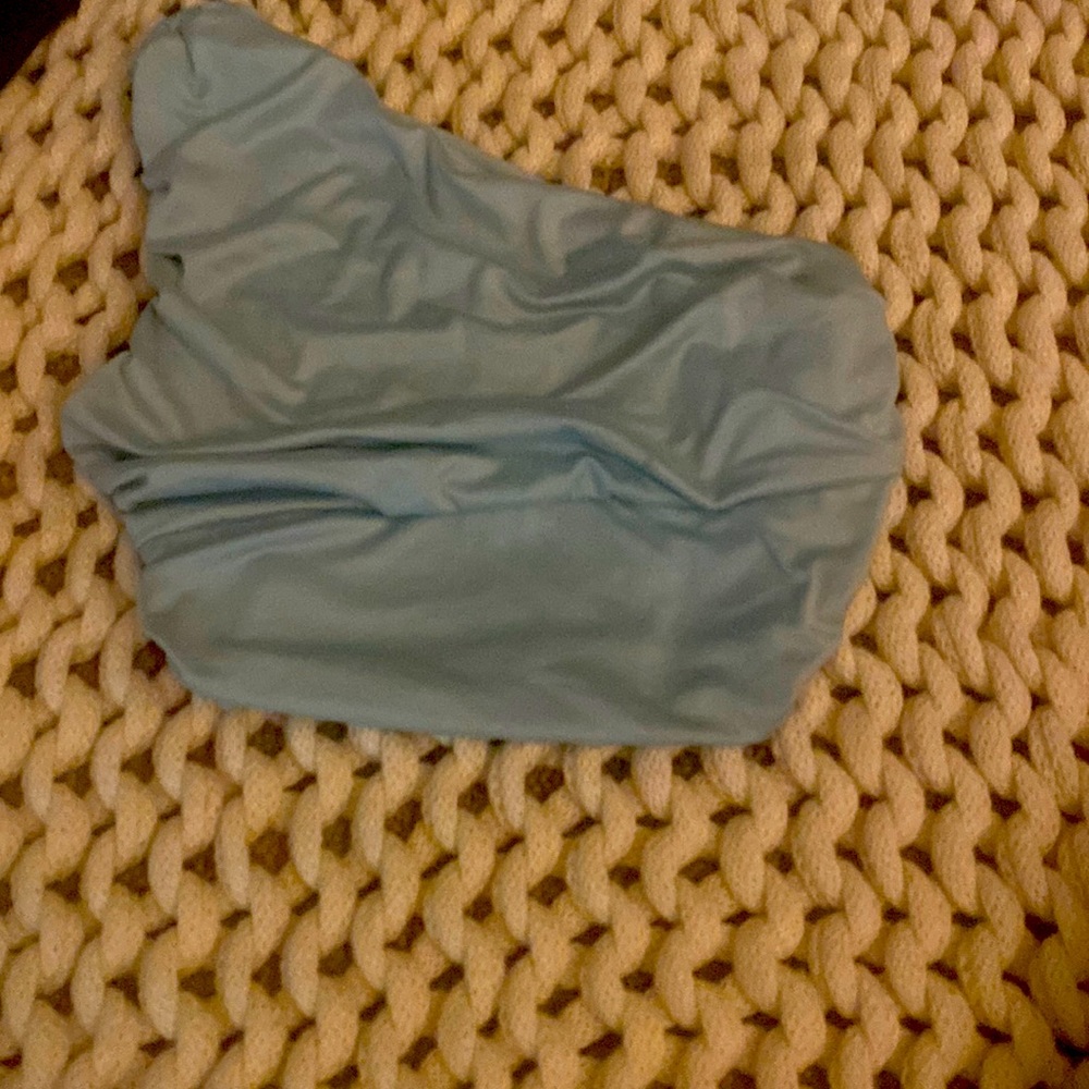 Xs one sleeve halter top